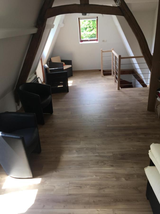 Charmante Chambre Privee Dans Veritable Maison Normande - Check In Tardif Ou Late Ok Sainte-Croix-sur-Aizier ภายนอก รูปภาพ